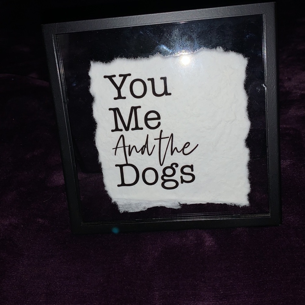 Super cute in glass little table conversation piece! So cute! Brand new